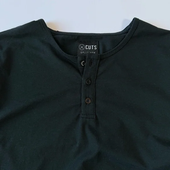 Cuts Clothing AO Henley Split-Hem Long Sleeve Shirt Black Large - Picture 2 of 7